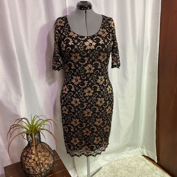 Badgley Mischka Black and Gold Floral Bodycon Dress